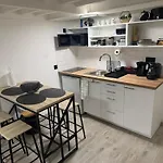 Magnifique Flat Le Belleville - Lumineux - 4 Personnes - Proche Metro